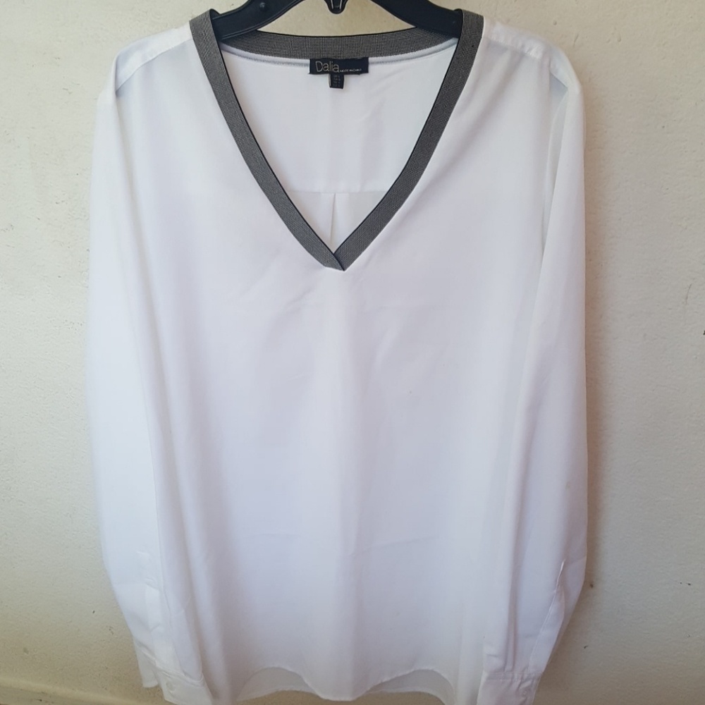 Dalia Tunic